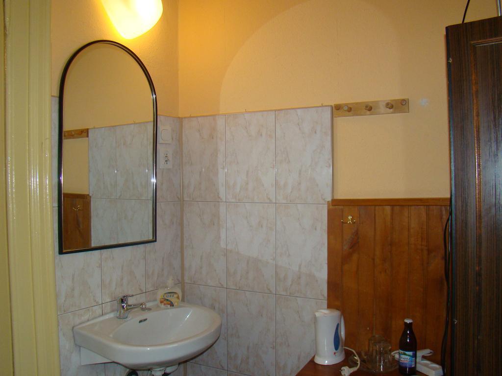 Hotel Polonia Namysłów Værelse billede